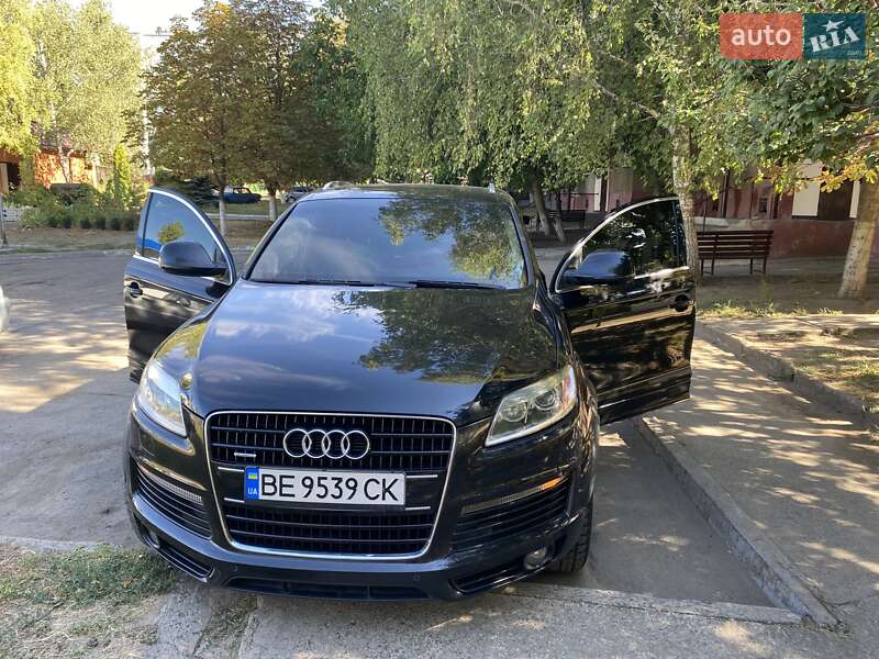 Позашляховик / Кросовер Audi Q7 2008 в Южноукраїнську