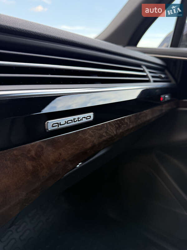 Внедорожник / Кроссовер Audi Q7 2016 в Нововолынске фото 33 Внедорожник / Кроссовер Audi Q7 2016 в Нововолынске