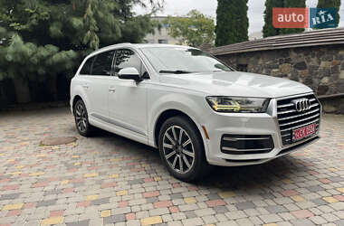 Позашляховик / Кросовер Audi Q7 2016 в Хмельницькому