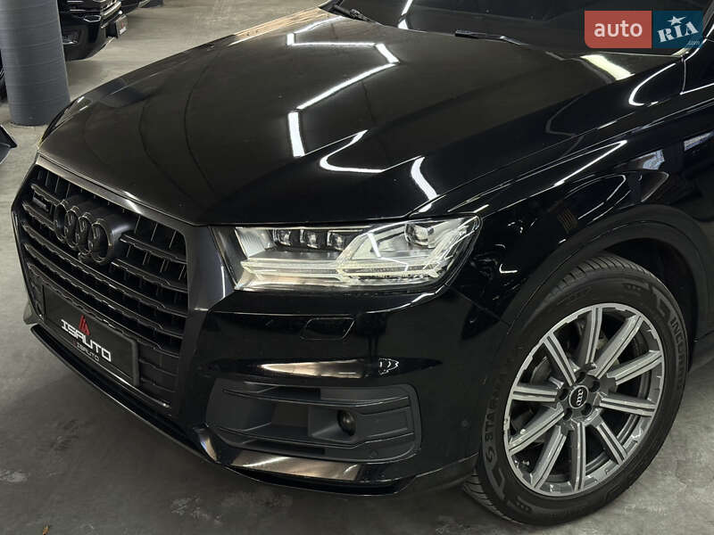 Позашляховик / Кросовер Audi Q7 2017 в Одесі