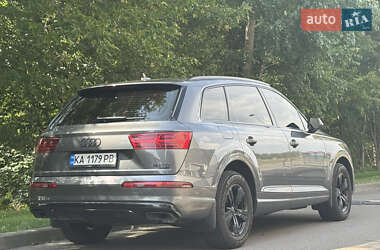 Внедорожник / Кроссовер Audi Q7 2019 в 