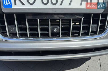 Внедорожник / Кроссовер Audi Q7 2013 в 