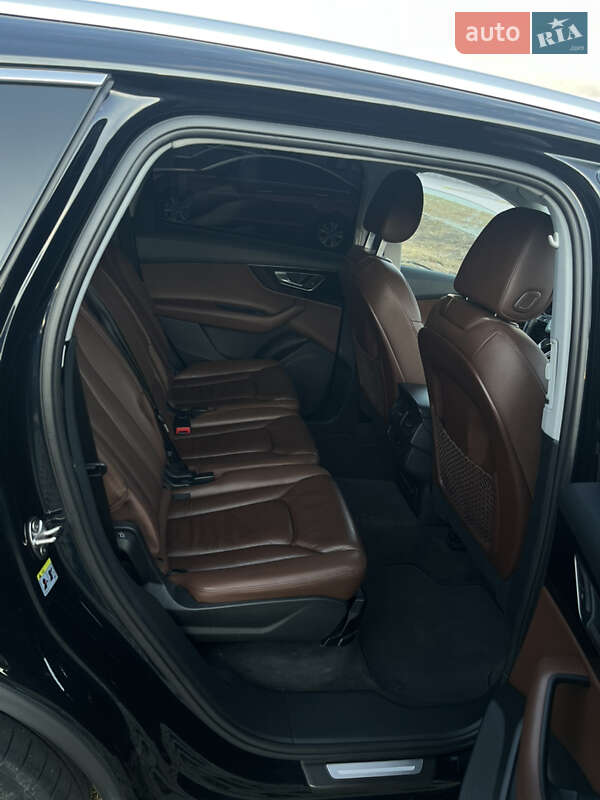 Внедорожник / Кроссовер Audi Q7 2016 в Хмельницком фото 11 Внедорожник / Кроссовер Audi Q7 2016 в Хмельницком
