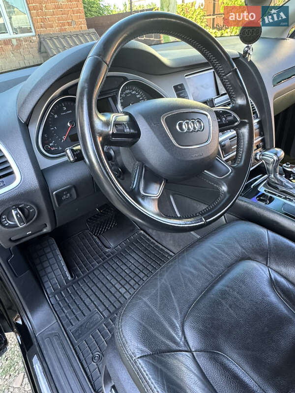 Внедорожник / Кроссовер Audi Q7 2012 в Львове