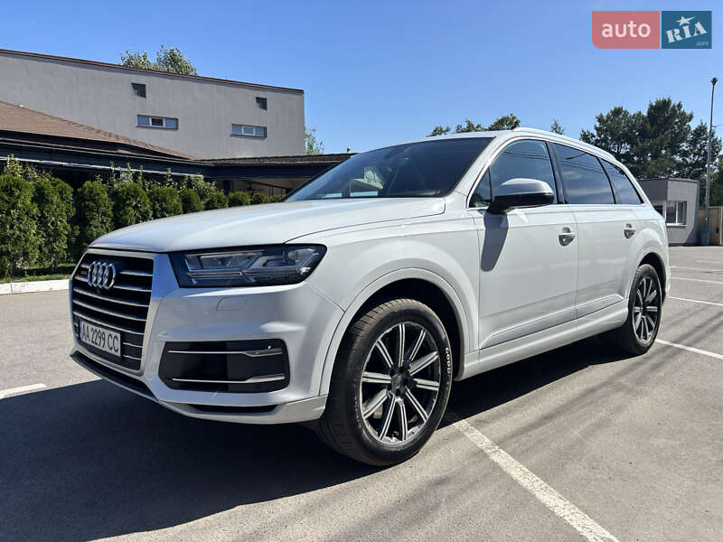 Позашляховик / Кросовер Audi Q7 2017 в Києві фото 7 Позашляховик / Кросовер Audi Q7 2017 в Києві