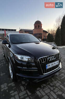 Позашляховик / Кросовер Audi Q7 2010 в Дубні