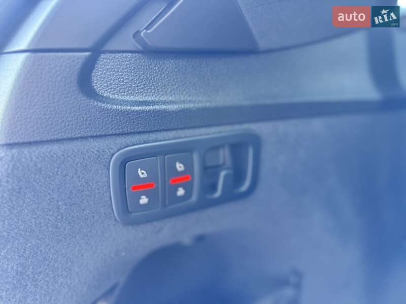 Позашляховик / Кросовер Audi Q7 2016 в Львові фото 28 Позашляховик / Кросовер Audi Q7 2016 в Львові
