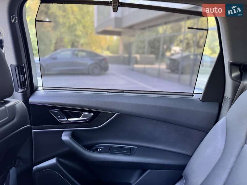 Позашляховик / Кросовер Audi Q7 2016 в Львові фото 34 Позашляховик / Кросовер Audi Q7 2016 в Львові