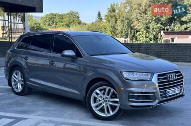 Позашляховик / Кросовер Audi Q7 2016 в Львові