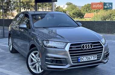 Позашляховик / Кросовер Audi Q7 2016 в Львові
