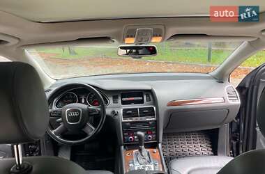 Внедорожник / Кроссовер Audi Q7 2011 в 