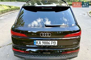Внедорожник / Кроссовер Audi Q7 2025 в 