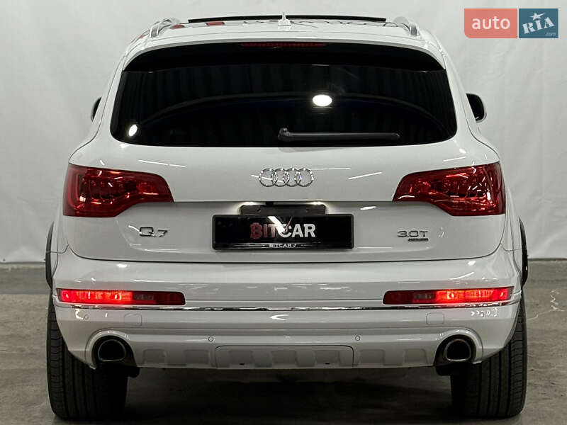 Позашляховик / Кросовер Audi Q7 2013 в Одесі