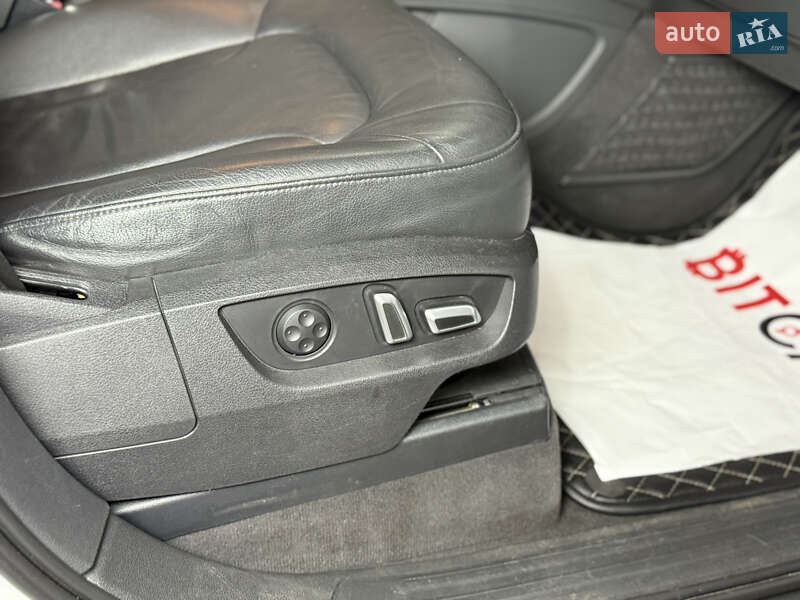 Позашляховик / Кросовер Audi Q7 2013 в Одесі