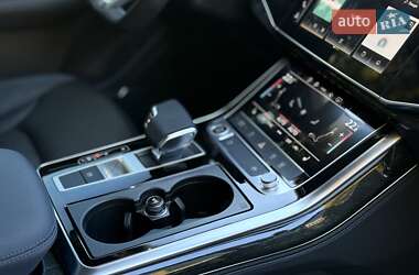Внедорожник / Кроссовер Audi Q7 2022 в 