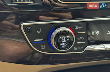 Внедорожник / Кроссовер Audi Q7 2017 в 