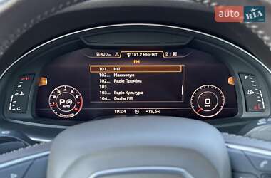 Внедорожник / Кроссовер Audi Q7 2018 в 