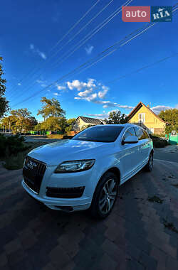 Внедорожник / Кроссовер Audi Q7 2014 в Килии