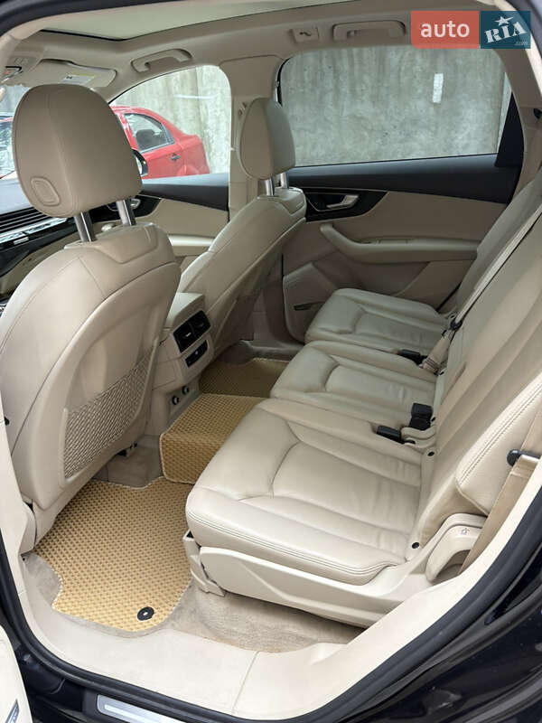 Внедорожник / Кроссовер Audi Q7 2018 в Львове
