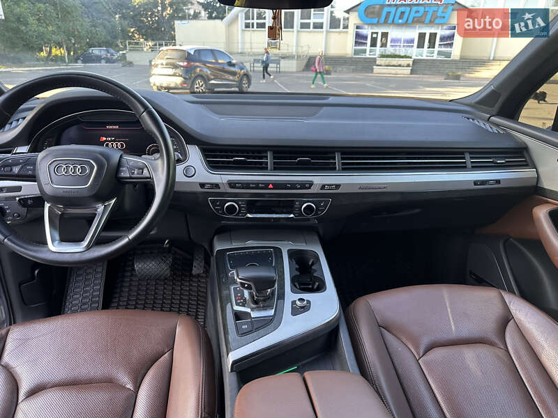Внедорожник / Кроссовер Audi Q7 2018 в Черкассах