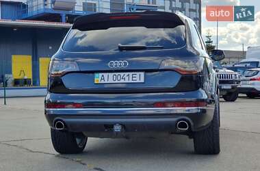 Внедорожник / Кроссовер Audi Q7 2015 в Киеве