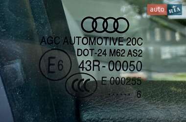 Внедорожник / Кроссовер Audi Q7 2016 в 