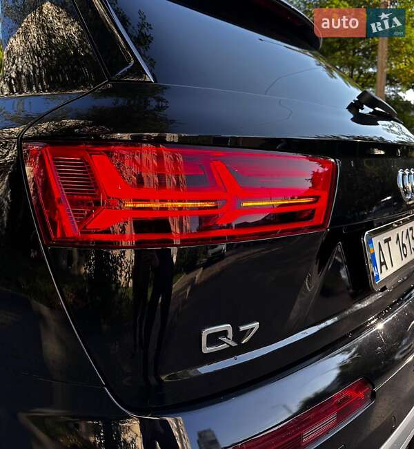 Внедорожник / Кроссовер Audi Q7 2016 в Ивано-Франковске