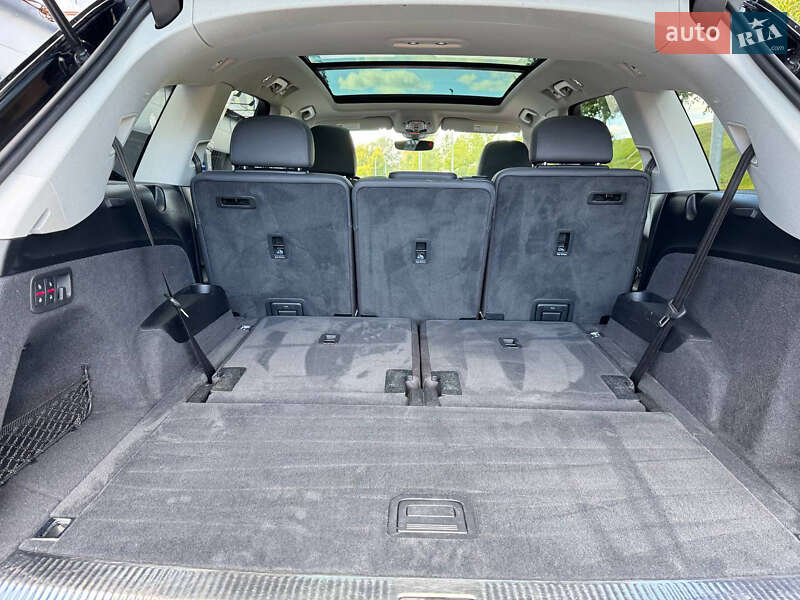 Позашляховик / Кросовер Audi Q7 2020 в Києві