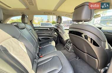 Внедорожник / Кроссовер Audi Q7 2015 в Киеве