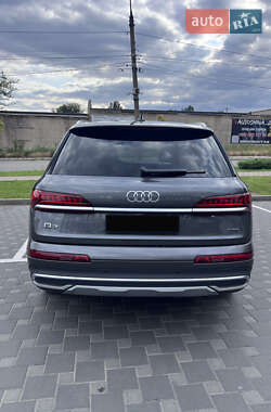 Внедорожник / Кроссовер Audi Q7 2023 в Запорожье