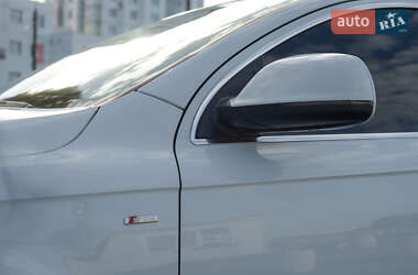 Позашляховик / Кросовер Audi Q7 2006 в 