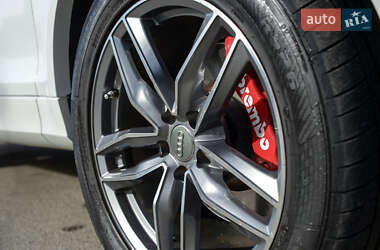 Позашляховик / Кросовер Audi Q7 2006 в 