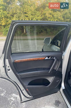 Внедорожник / Кроссовер Audi Q7 2013 в Конотопе