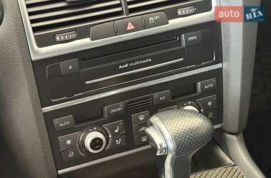 Внедорожник / Кроссовер Audi Q7 2014 в 