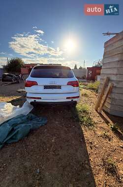 Внедорожник / Кроссовер Audi Q7 2012 в Ужгороде