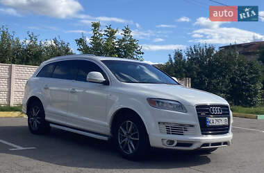 Внедорожник / Кроссовер Audi Q7 2007 в 