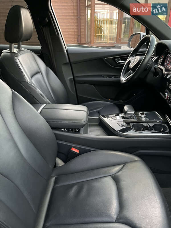 Внедорожник / Кроссовер Audi Q7 2017 в Киеве фото 13 Внедорожник / Кроссовер Audi Q7 2017 в Киеве