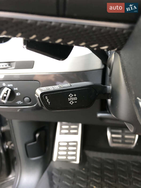 Позашляховик / Кросовер Audi Q7 2015 в Тернополі