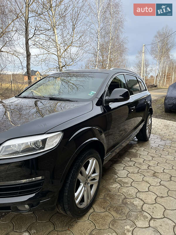 Внедорожник / Кроссовер Audi Q7 2008 в Сторожинце