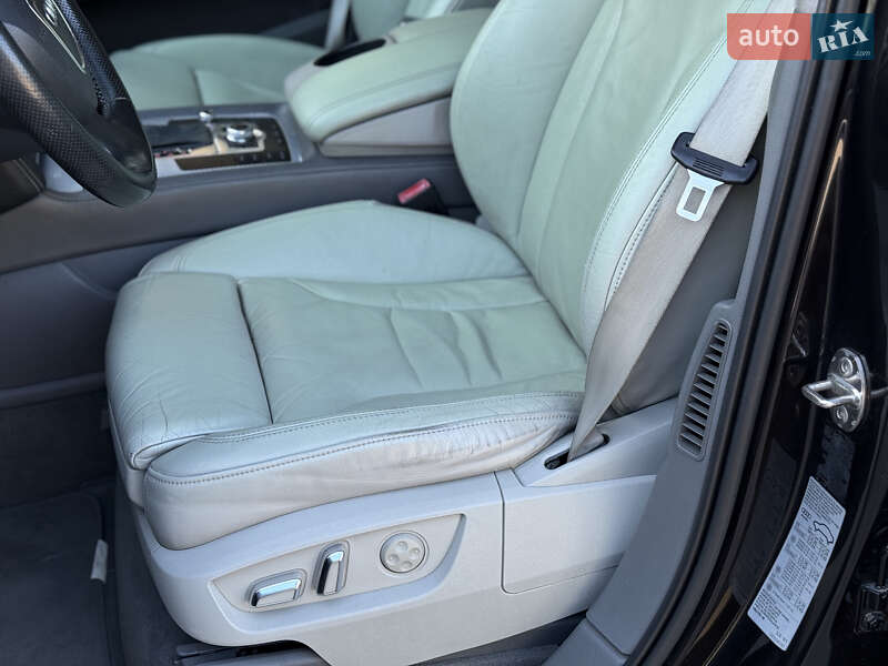 Внедорожник / Кроссовер Audi Q7 2009 в Тернополе