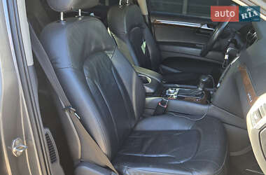 Внедорожник / Кроссовер Audi Q7 2012 в 