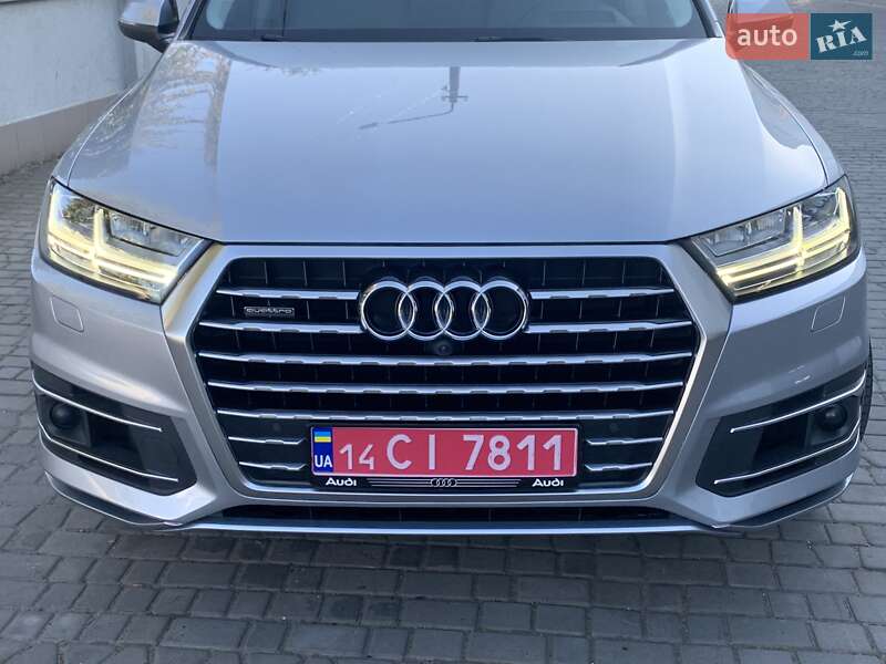 Позашляховик / Кросовер Audi Q7 2016 в Дрогобичі