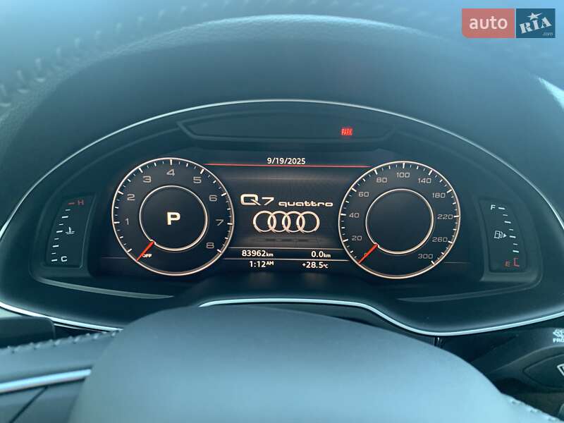 Позашляховик / Кросовер Audi Q7 2016 в Дрогобичі