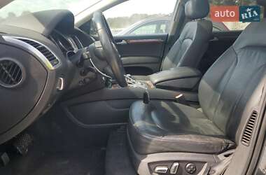 Позашляховик / Кросовер Audi Q7 2015 в 