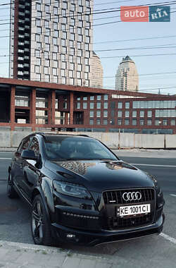 Внедорожник / Кроссовер Audi Q7 2014 в 
