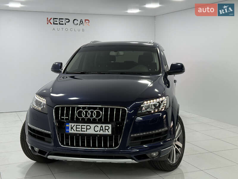 Позашляховик / Кросовер Audi Q7 2013 в Одесі