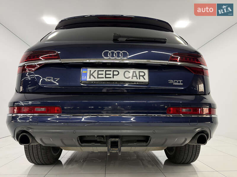 Позашляховик / Кросовер Audi Q7 2013 в Одесі