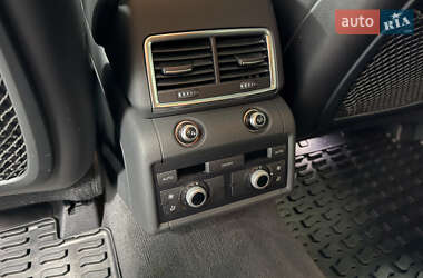 Внедорожник / Кроссовер Audi Q7 2013 в 