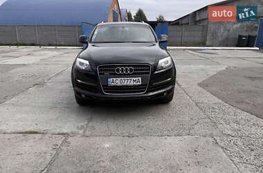 Позашляховик / Кросовер Audi Q7 2008 в 