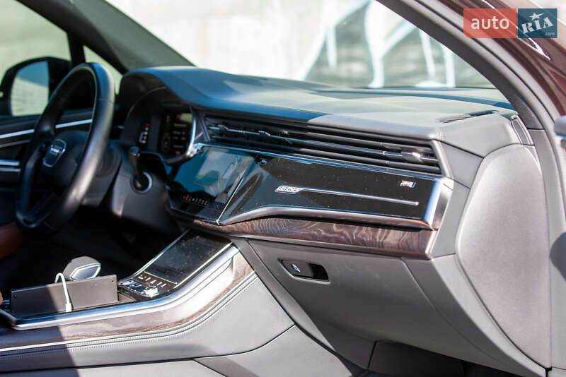 Позашляховик / Кросовер Audi Q7 2021 в Львові